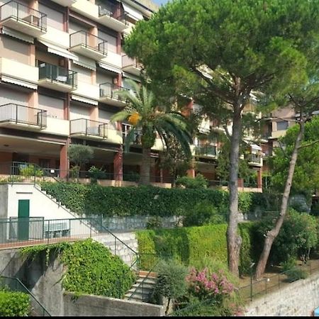 Camera Privata Nell'Appartamento In Zona Residenziale Con 2 Piscine 拉帕洛 外观 照片