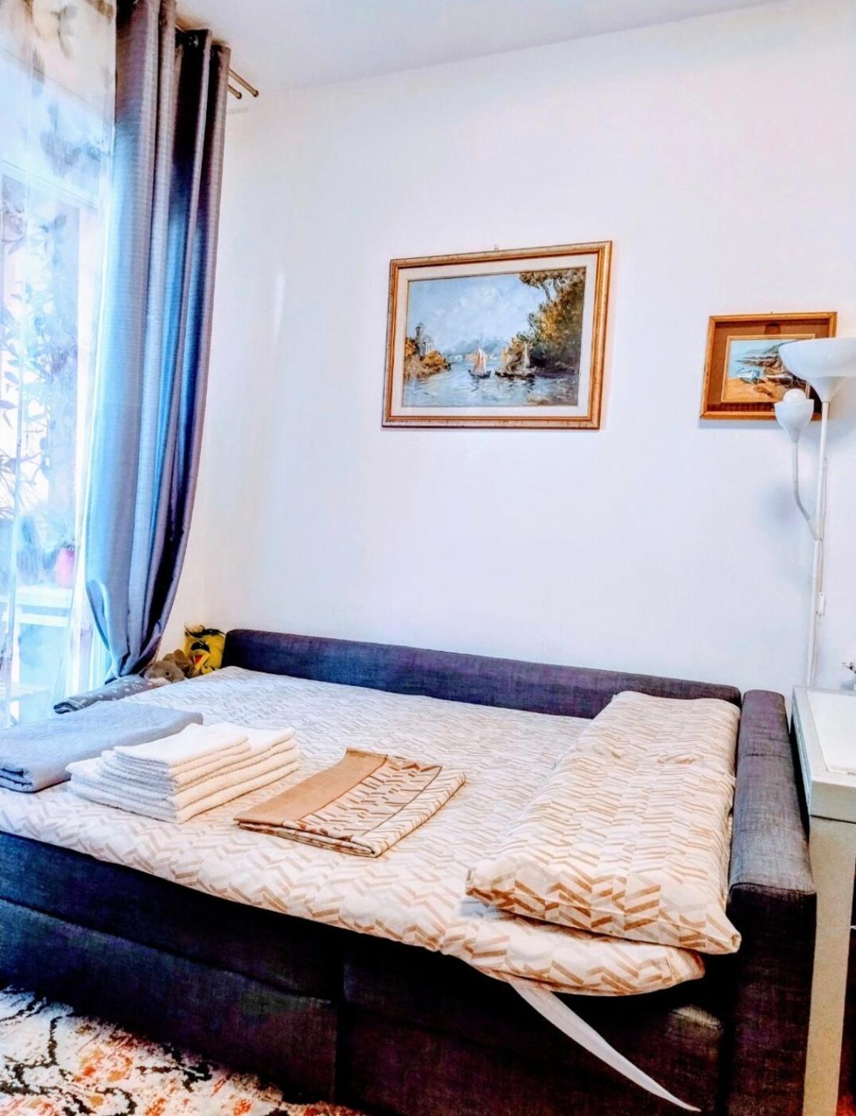 Camera Privata Nell'Appartamento In Zona Residenziale Con 2 Piscine 拉帕洛 外观 照片
