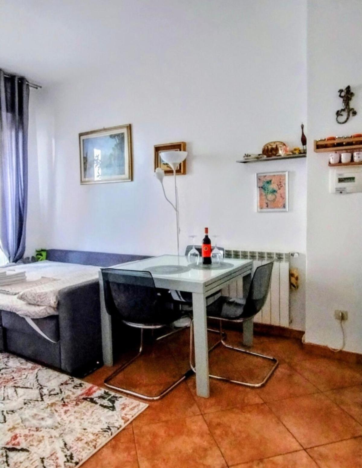 Camera Privata Nell'Appartamento In Zona Residenziale Con 2 Piscine 拉帕洛 外观 照片